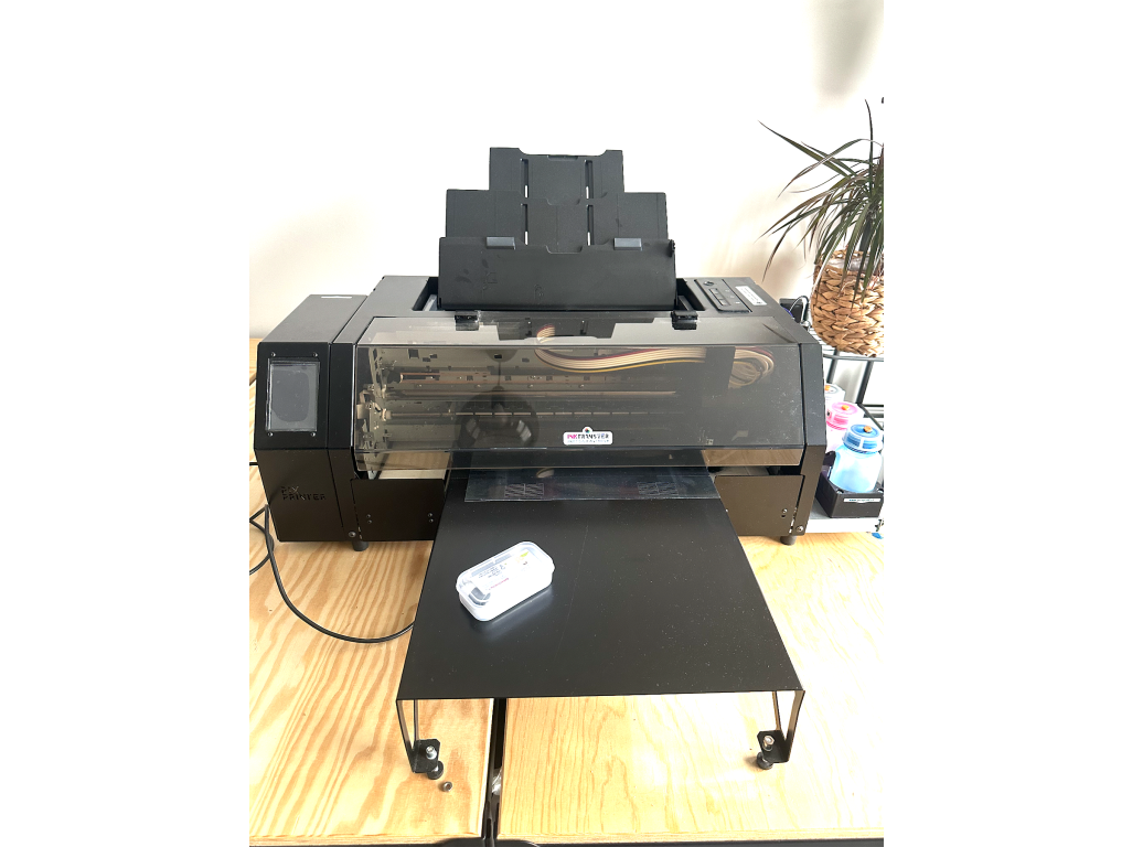 Tiskárna PixPrinter InkTransfer (CMYK+W) (použitá 02/2024)