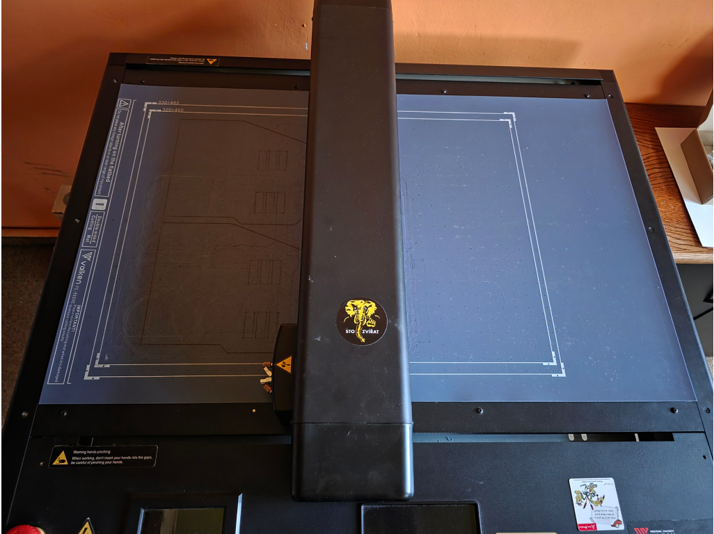 Deskový řezací plotr VULCAN (FC-500VC) použitý